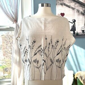 Floral Embroidered Women's Blouse - Cream